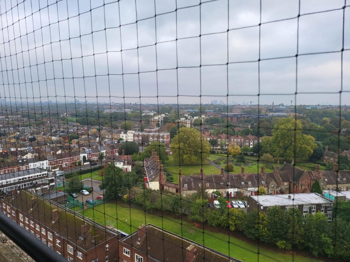 Double Room In A Cosy Flat In Tooting London Exterior photo