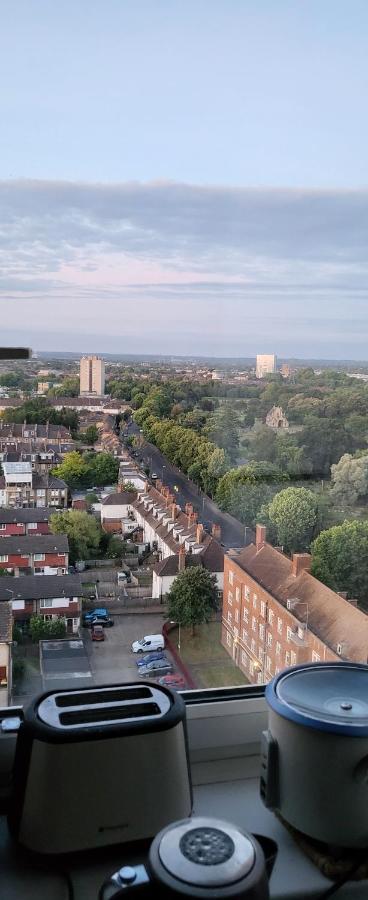 Double Room In A Cosy Flat In Tooting London Exterior photo