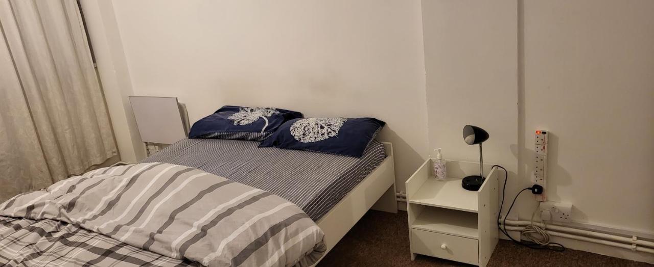 Double Room In A Cosy Flat In Tooting London Exterior photo